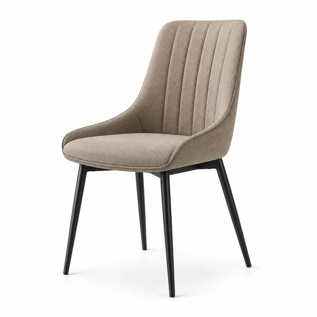 Chaise de salle a manger capitonnee en polyester taupe avec accoudoirs et pietement en acier noir 58 x 62 x 87 cm