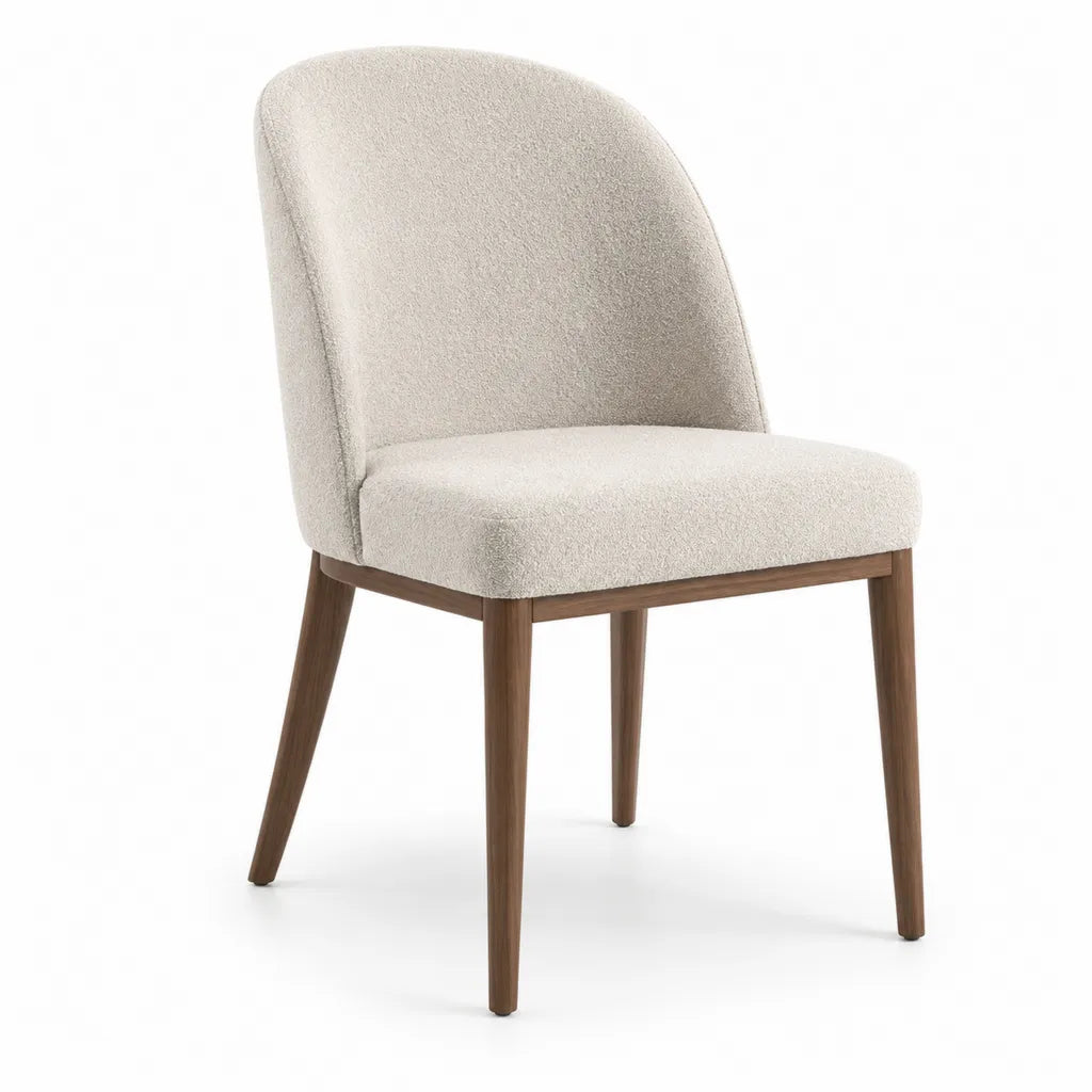 Chaise de salle a manger rembourree en polyester boucle creme pieds en hevea teinte noyer 50 x 60 x 82 cm